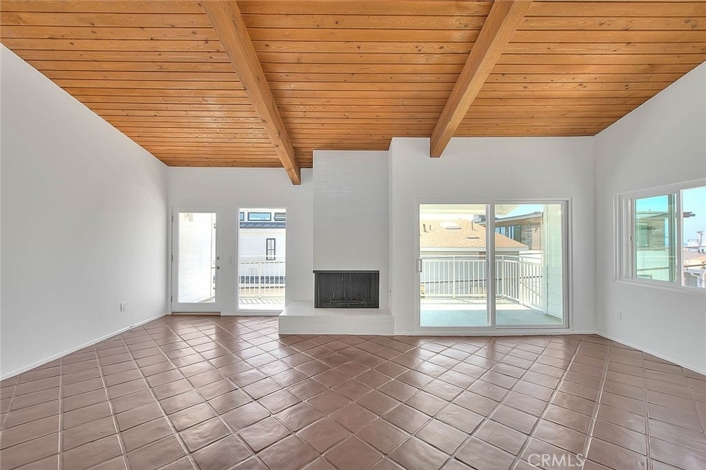 310 Bayview Drive - Photo 10