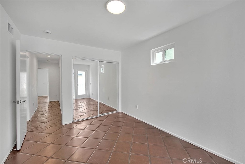 310 Bayview Drive - Photo 3