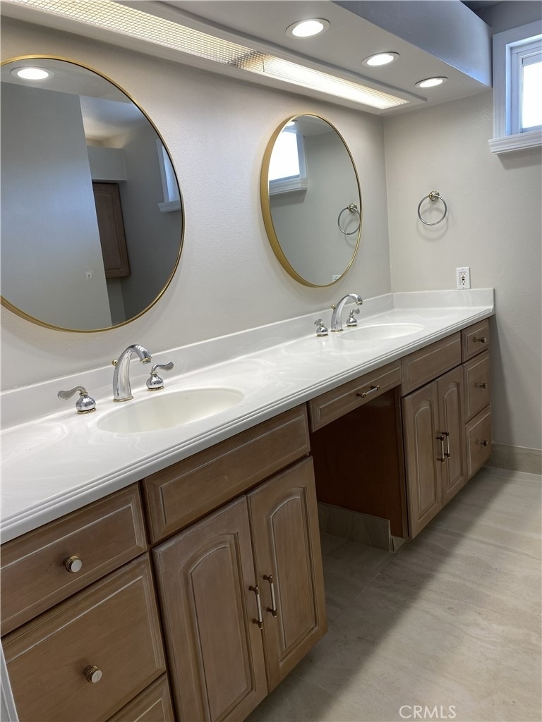 8031 Joan Cir - Photo 32