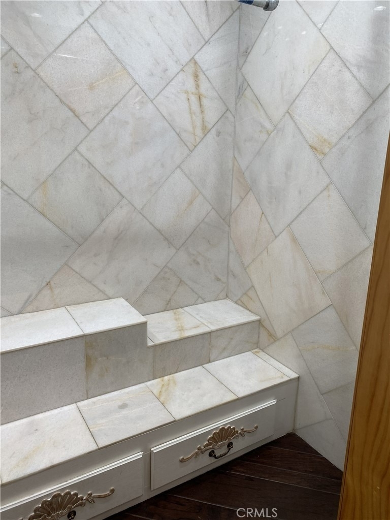 8031 Joan Cir - Photo 21
