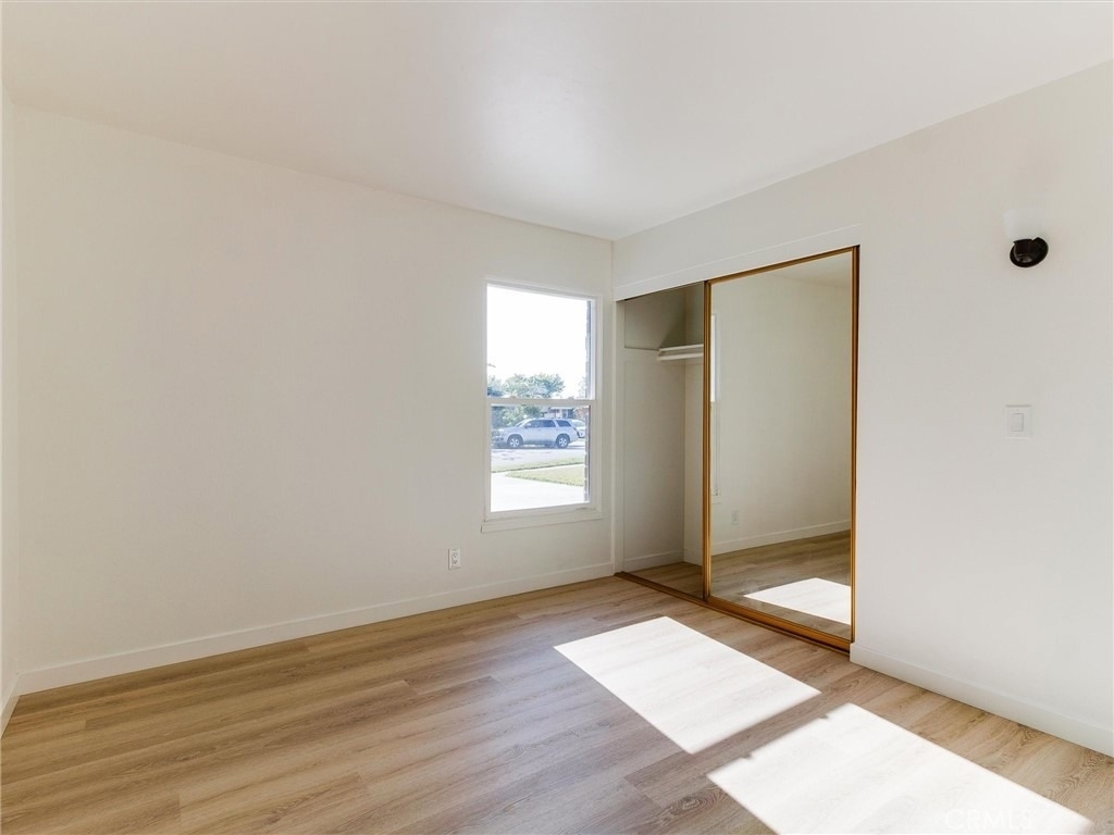21443 Verne Avenue - Photo 12
