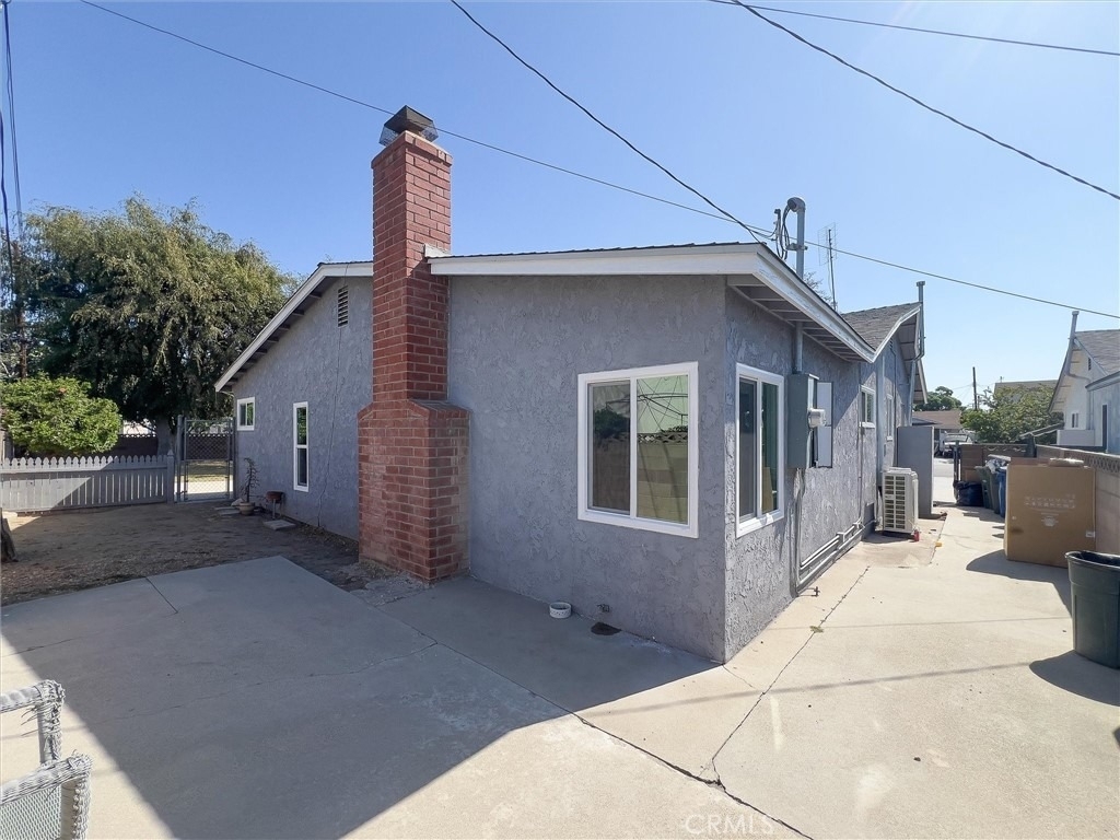 21443 Verne Avenue - Photo 23