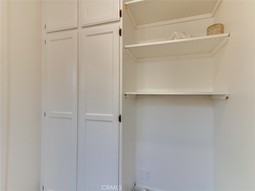 21443 Verne Avenue - Photo 10