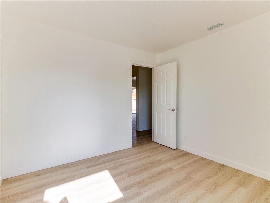 21443 Verne Avenue - Photo 13