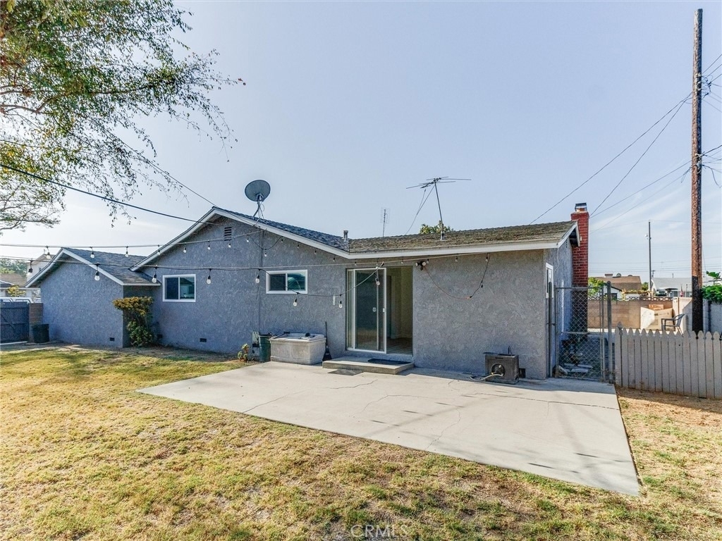 21443 Verne Avenue - Photo 21