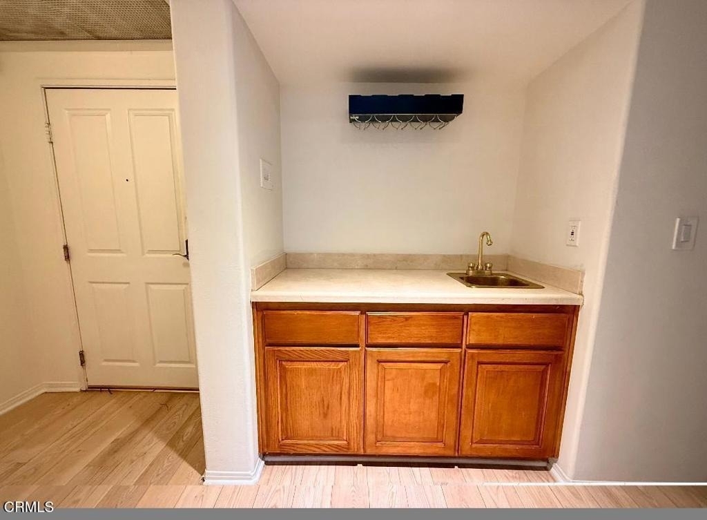 1811 Manning - Photo 6