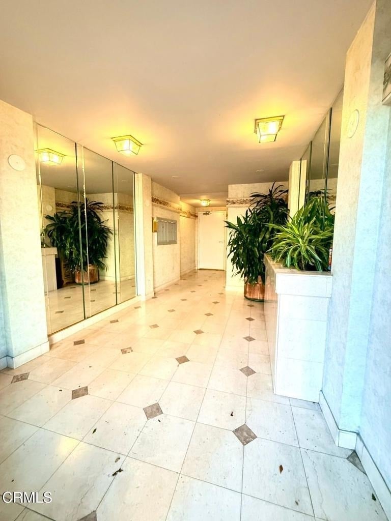 1811 Manning - Photo 1