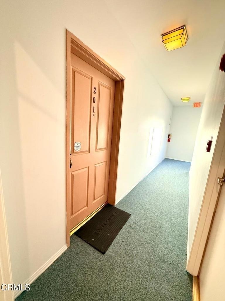 1811 Manning - Photo 3
