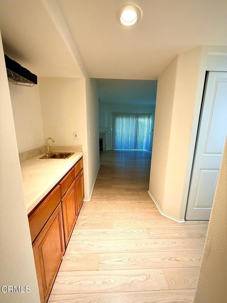 1811 Manning - Photo 5