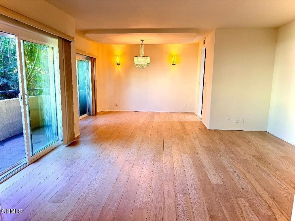1811 Manning - Photo 10