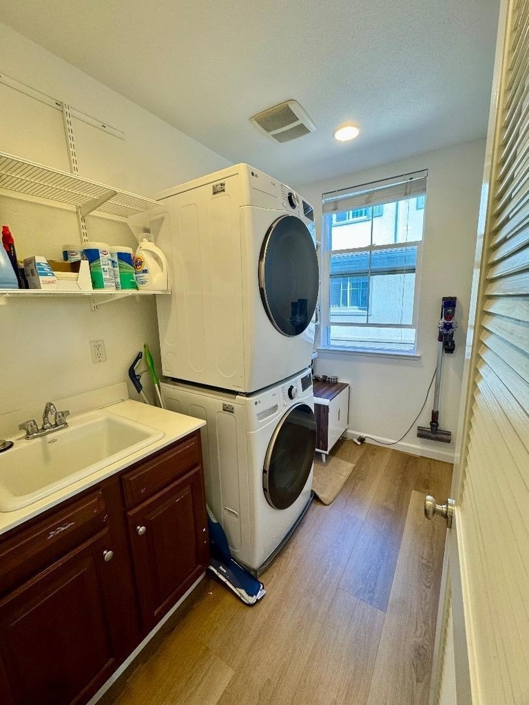 632 Moss Way - Photo 23
