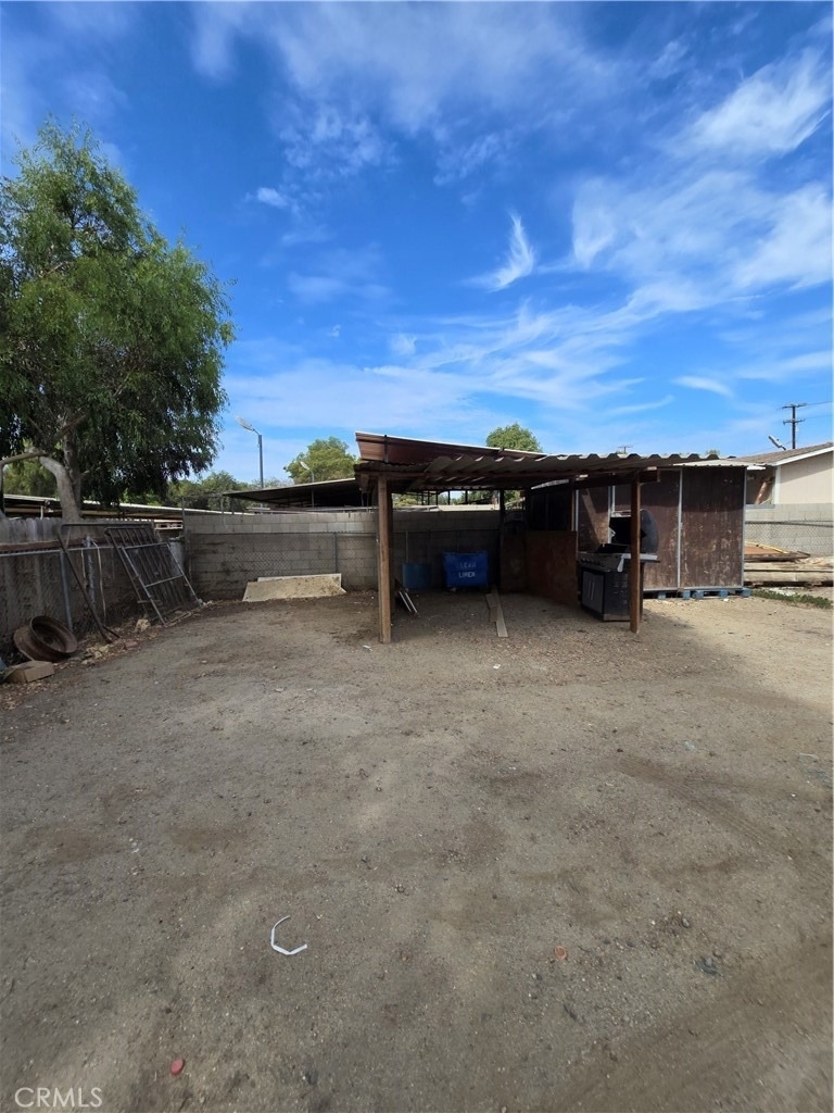 4728 Hillside - Photo 19