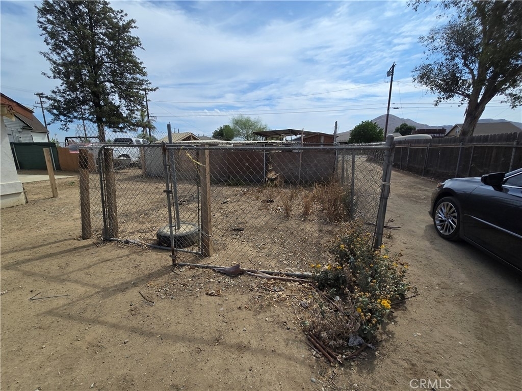 4728 Hillside - Photo 21