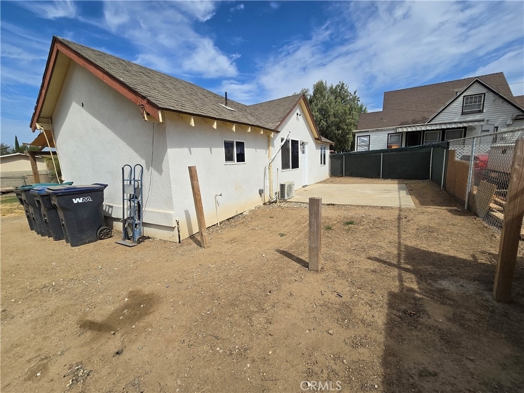 4728 Hillside - Photo 1
