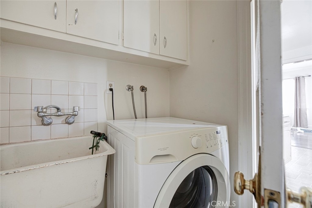 10733 Louise Avenue - Photo 13