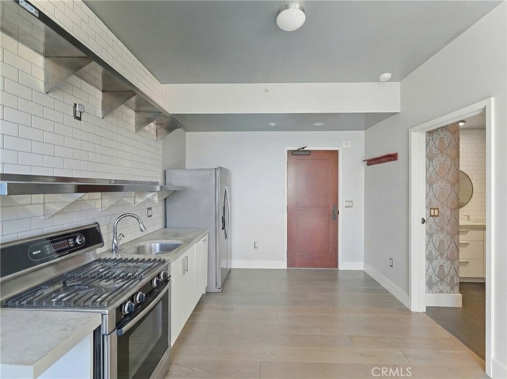 460 S Spring - Photo 1