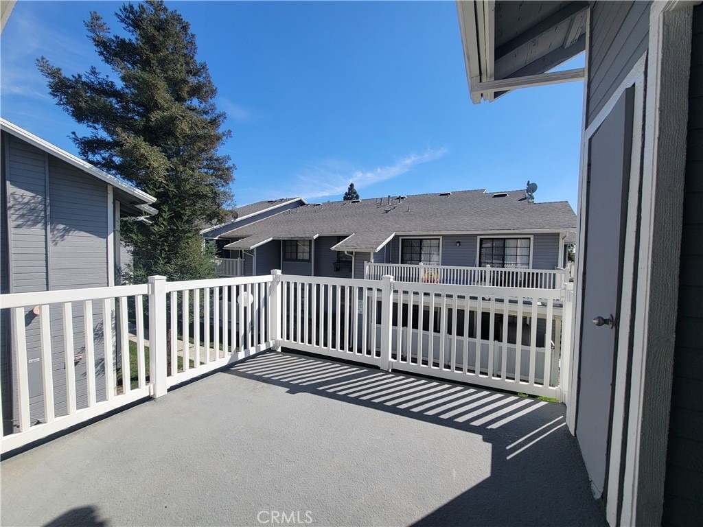 260 Evergreen Court - Photo 10