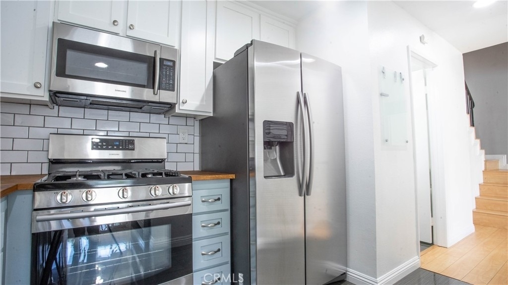 1216 S Cypress - Photo 8
