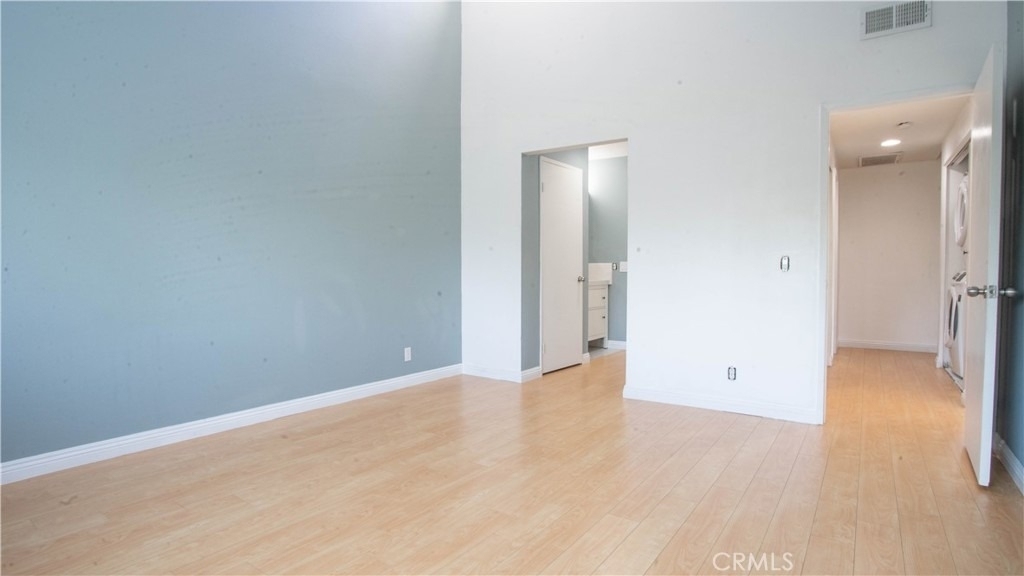 1216 S Cypress - Photo 13
