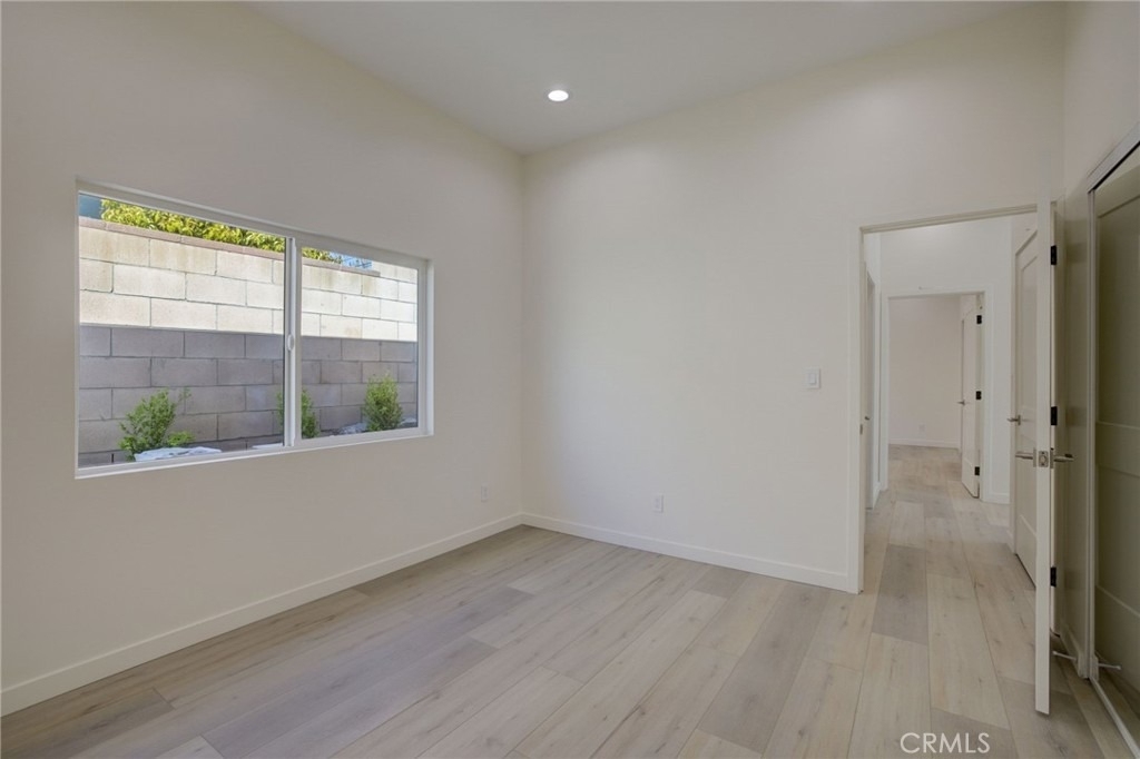 10922 Garden Grove Avenue - Photo 10