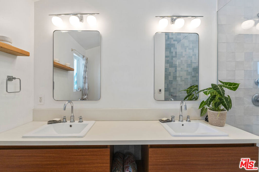 23023 Gainford Street - Photo 23