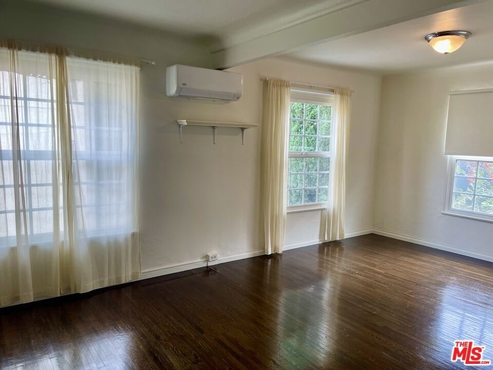 9050 Elevado Street - Photo 13