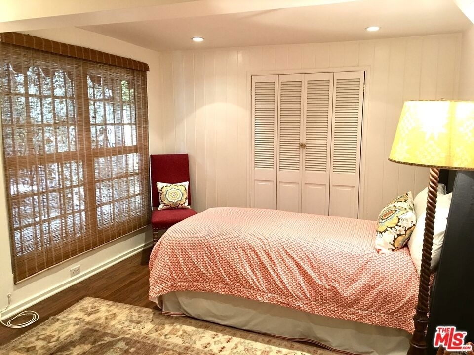 9050 Elevado Street - Photo 5