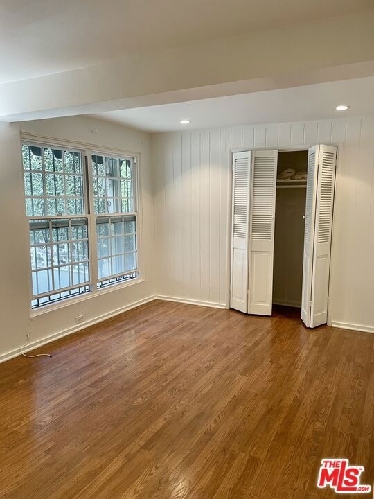 9050 Elevado Street - Photo 4