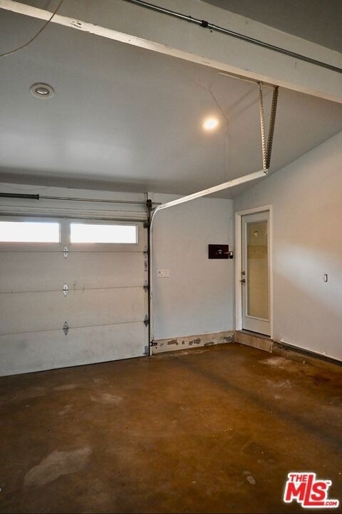 9716 Casaba Avenue - Photo 27