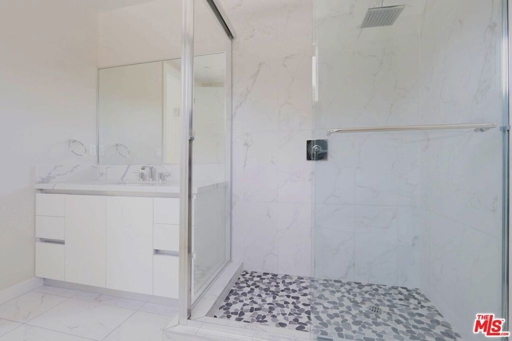5832 Tujunga Avenue - Photo 4