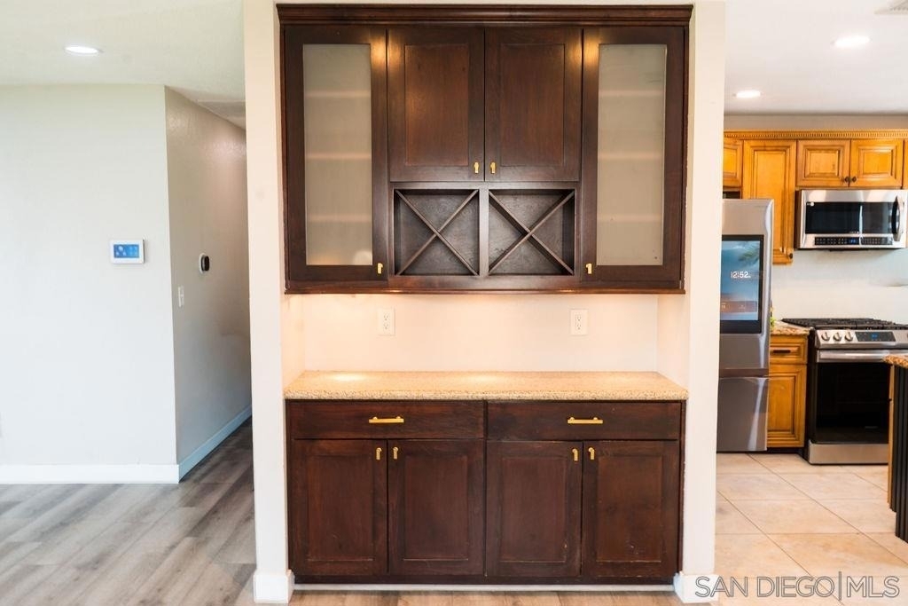 5985 Fennell Ave - Photo 7