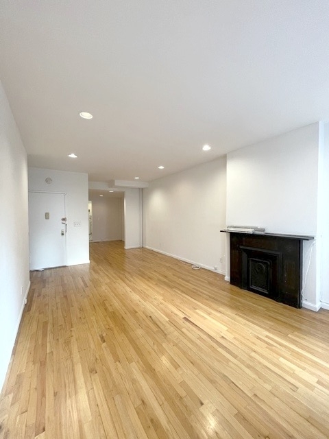 90th and 1st Avenue  - Photo 1