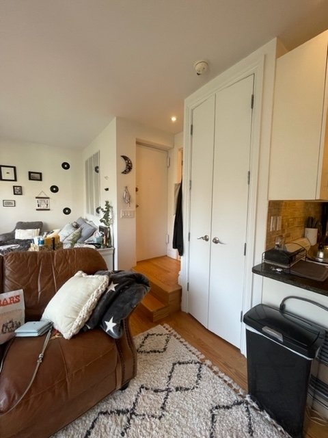West 76th Street between Amsterdam and Columbus Avenue - Photo 6