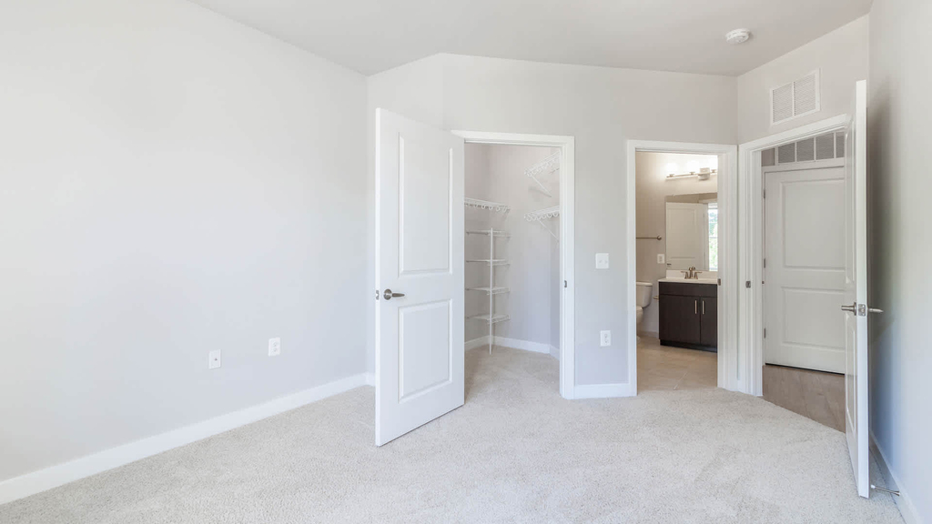 3887 Fairfax Ridge Road - Photo 35