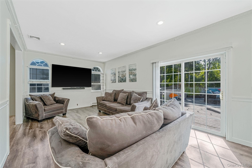 3 Embassy Road - Photo 7
