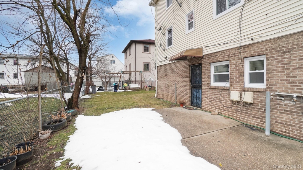 14606 228th Street - Photo 2