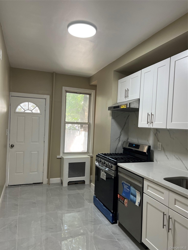 4218 66th St. - Photo 3