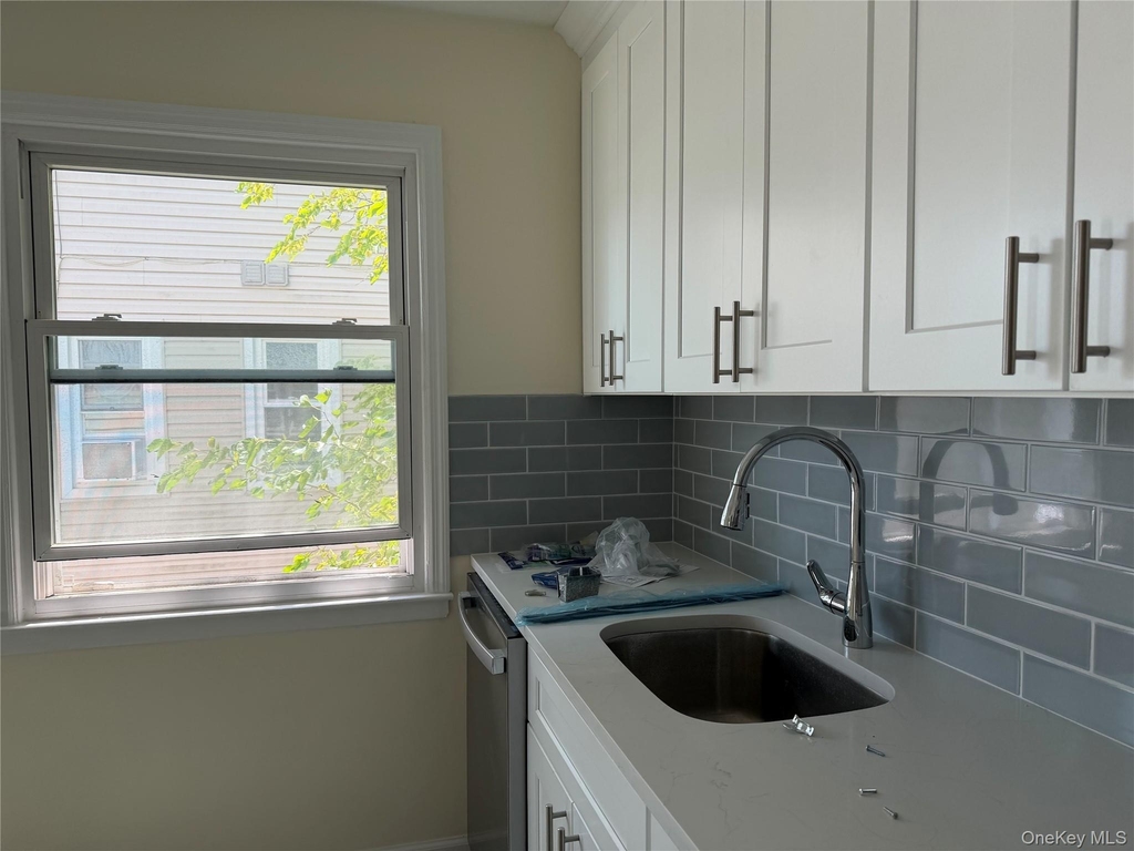 15-52 215th Street - Photo 8
