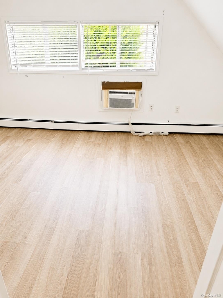 361 Twin S Lane - Photo 1