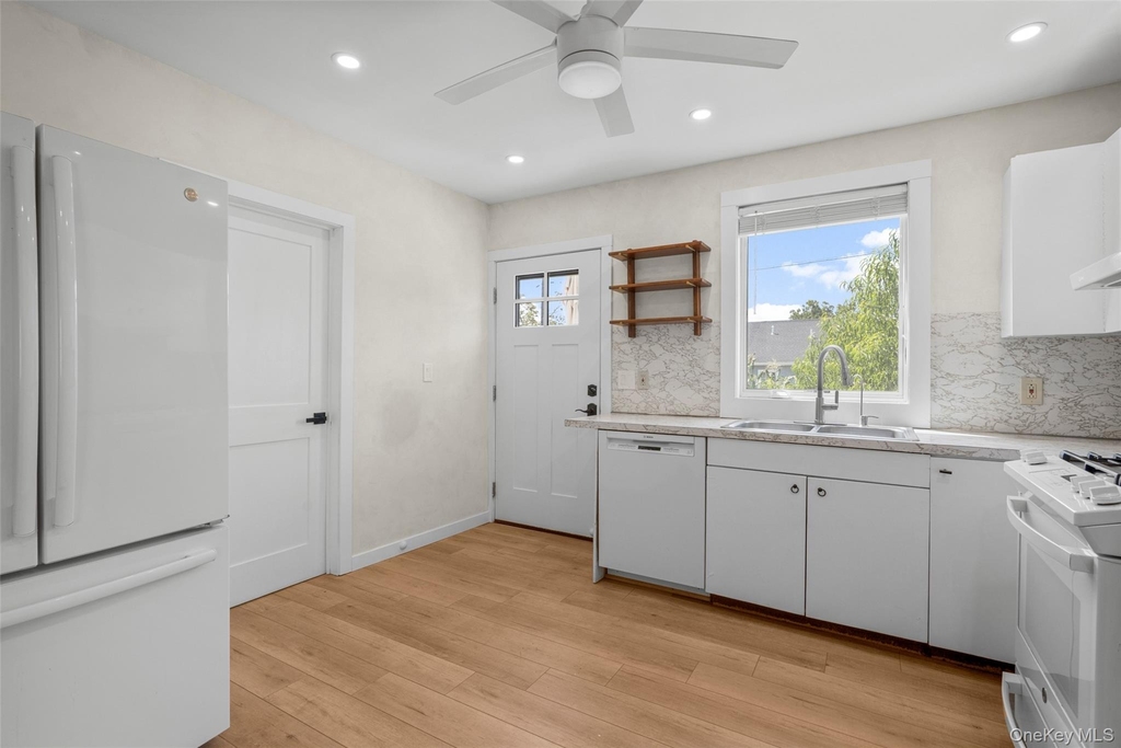 63 Storm Street - Photo 11