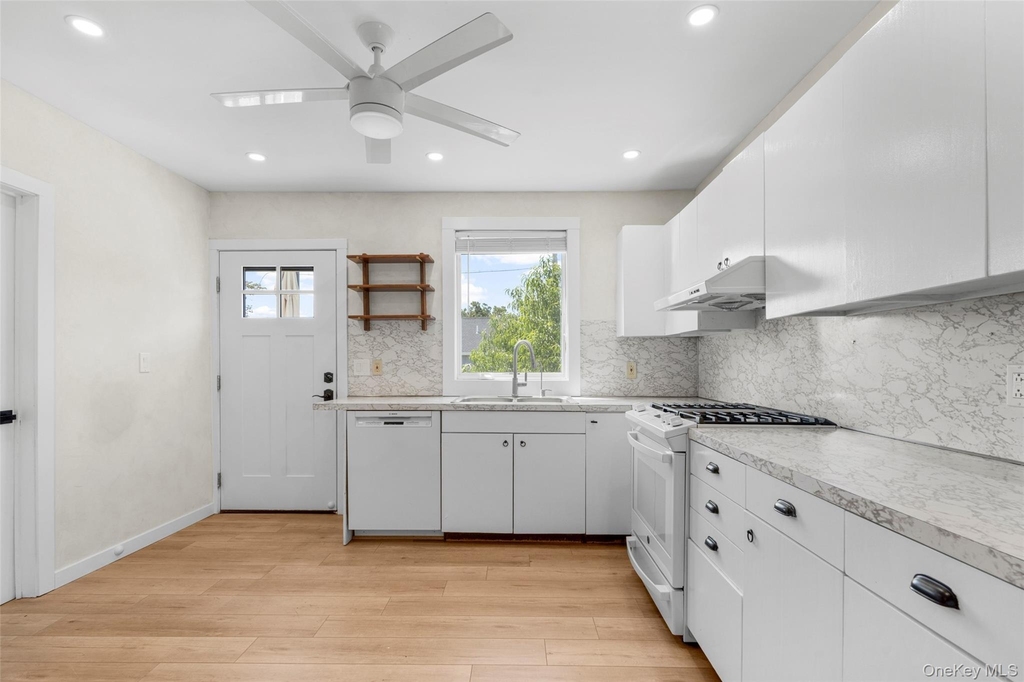 63 Storm Street - Photo 10