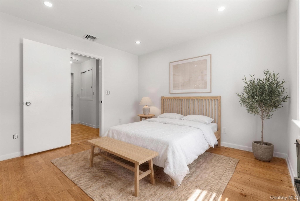 269 Woodlands Ave - Photo 18