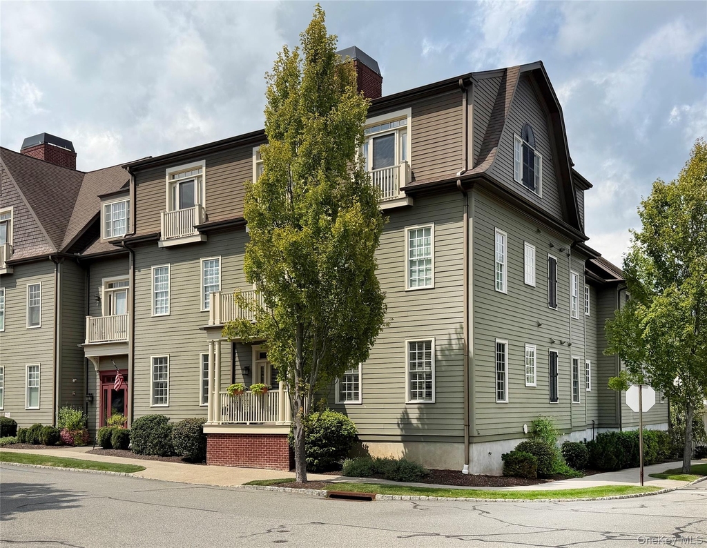 19 Cropsey Street - Photo 1