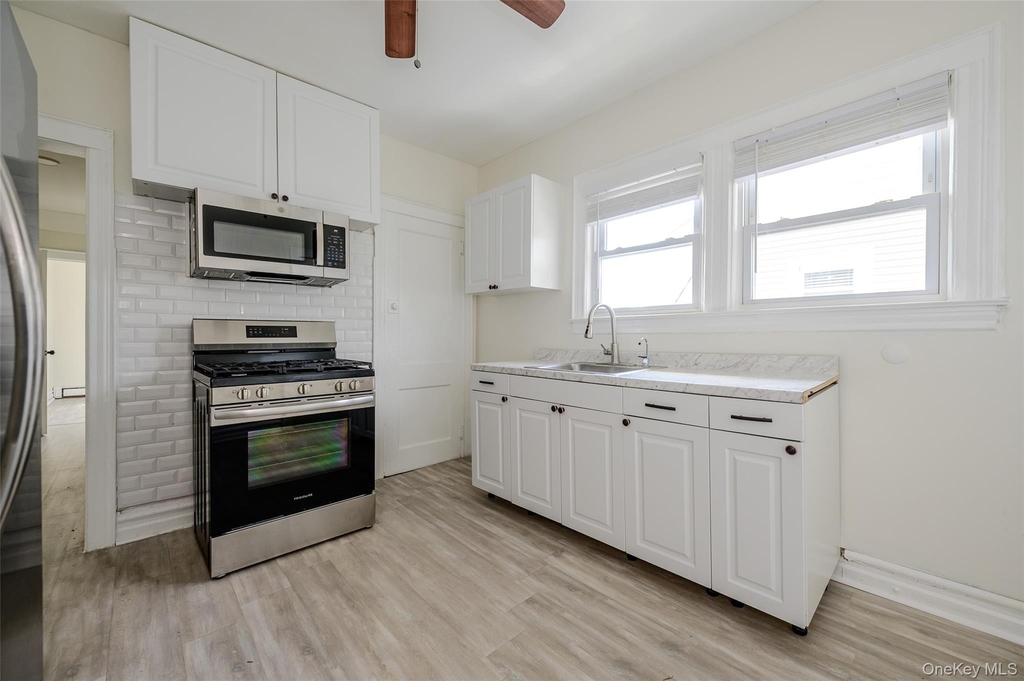 18 Watkins Street - Photo 1
