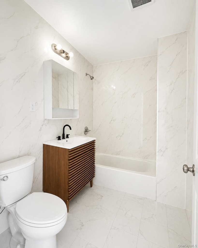 8713 Homelawn Street - Photo 3