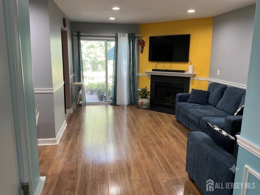 22 Jill Court - Photo 2