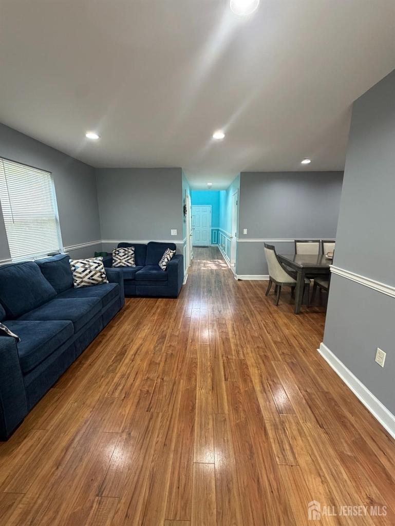 22 Jill Court - Photo 1