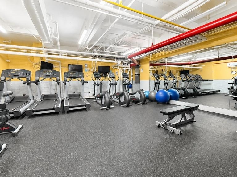 27 W 96th Street - Photo 12