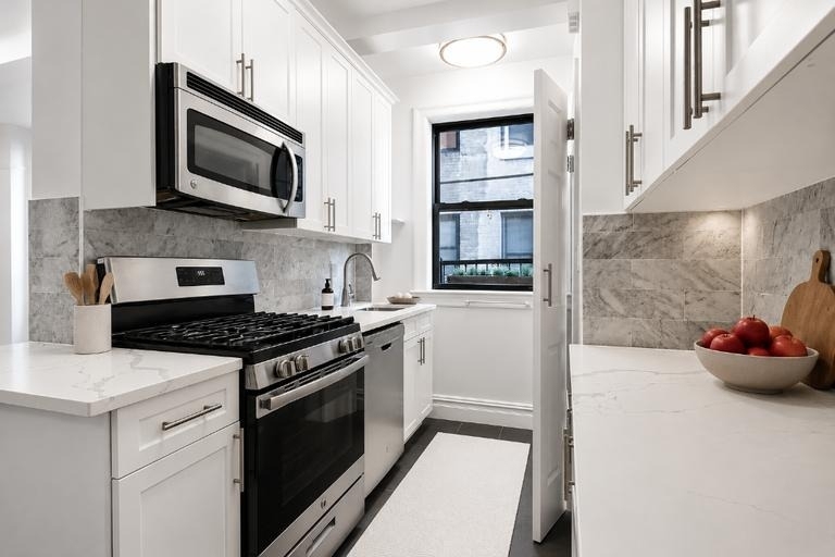 27 W 96th Street - Photo 3