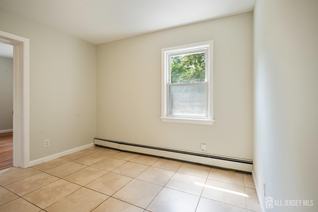 30 Runyon Avenue - Photo 13